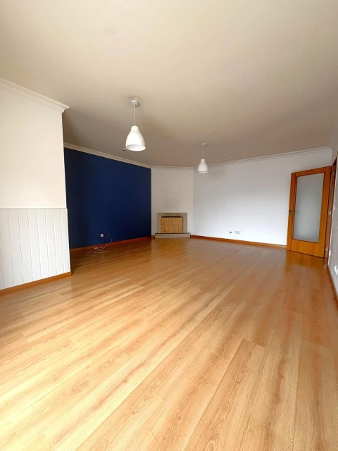 Apartamento T2 para Venda em Marinha Grande