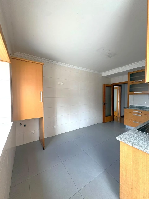 Apartamento T2 para Venda em Marinha Grande
