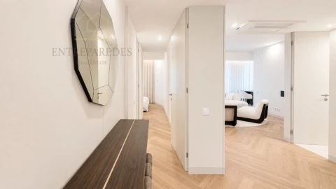 Apartamento T3 para Venda em Cedofeita, Santo Ildefonso, Sé, Miragaia, São Nicolau e Vitória