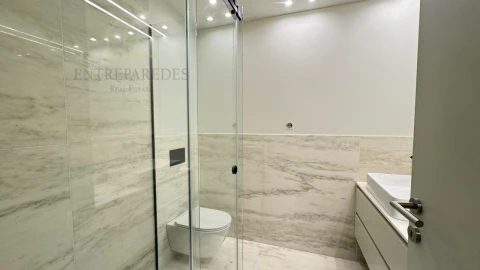 Apartamento T3 para Venda em Cedofeita, Santo Ildefonso, Sé, Miragaia, São Nicolau e Vitória