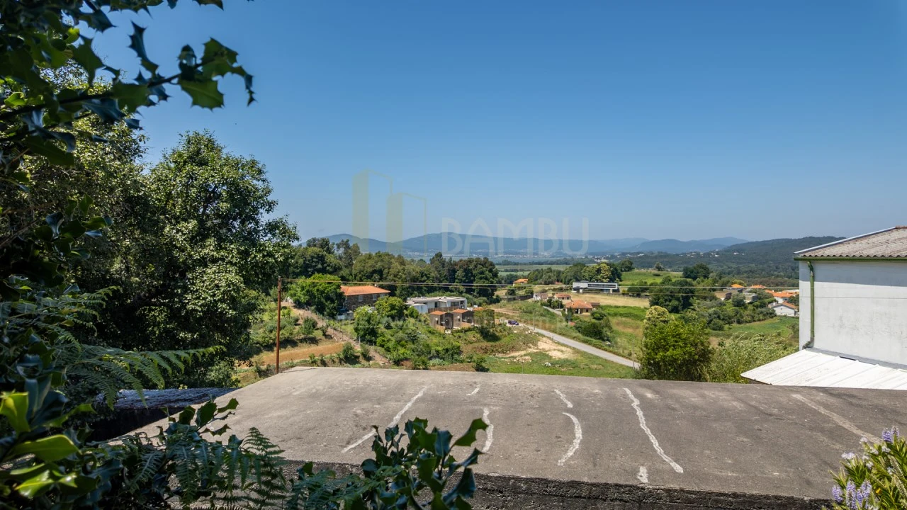 Quinta T2 para Venda em Venade e Azevedo Foto 37
