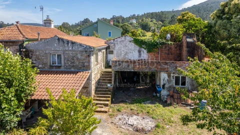 Quinta T2 para Venda em Venade e Azevedo