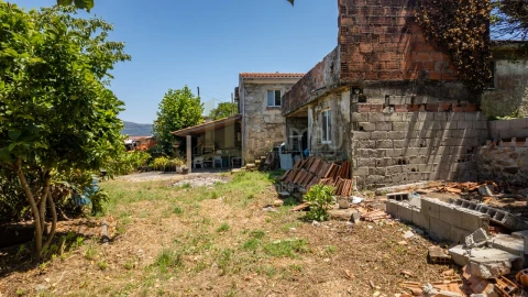 Quinta T2 para Venda em Venade e Azevedo