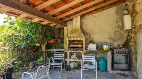 Quinta T2 para Venda em Venade e Azevedo