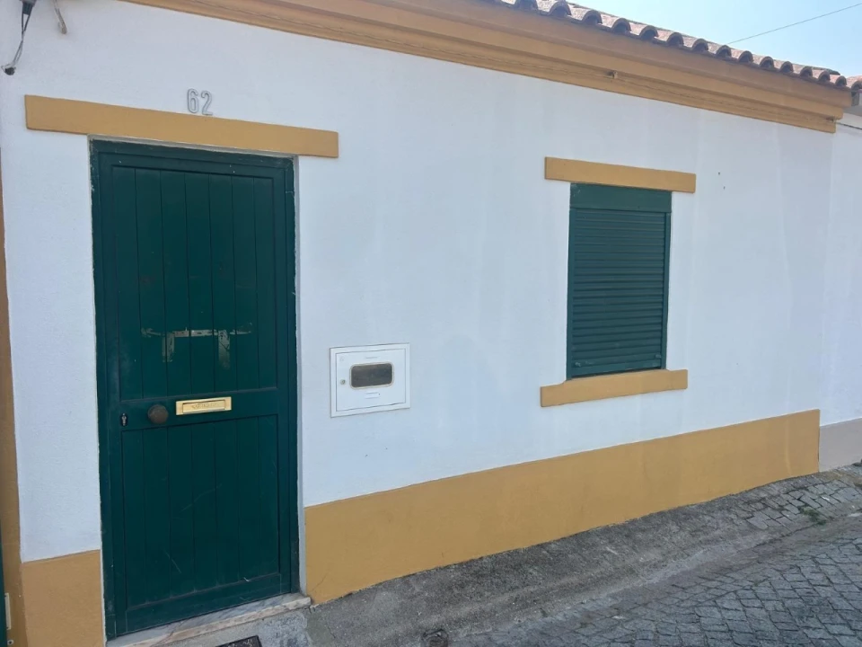 Moradia T2 para Venda em Pego Foto 1