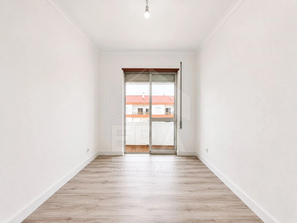 Apartamento T2 para Venda em Darque Foto 15