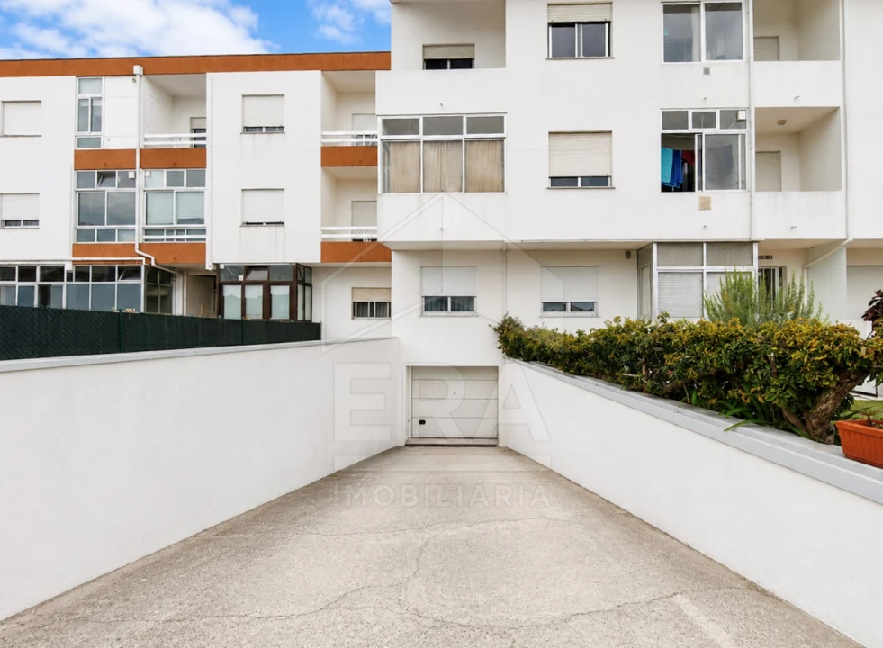 Apartamento T2 para Venda em Darque Foto 20