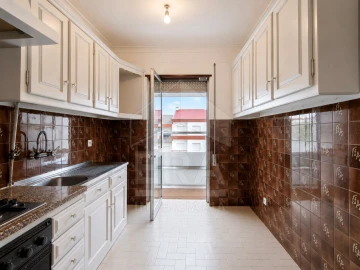 Apartamento T2 para Venda em Darque