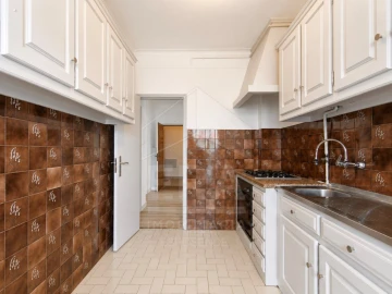 Apartamento T2 para Venda em Darque