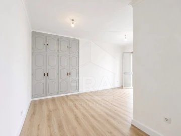 Apartamento T2 para Venda em Darque