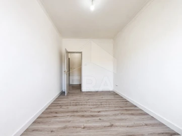 Apartamento T2 para Venda em Darque