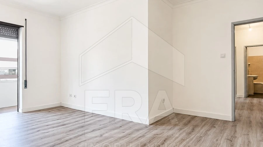 Apartamento T2 para Venda em Darque