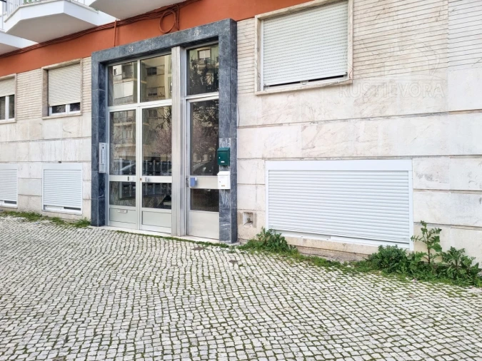 Loja para Venda em Benfica Foto 10