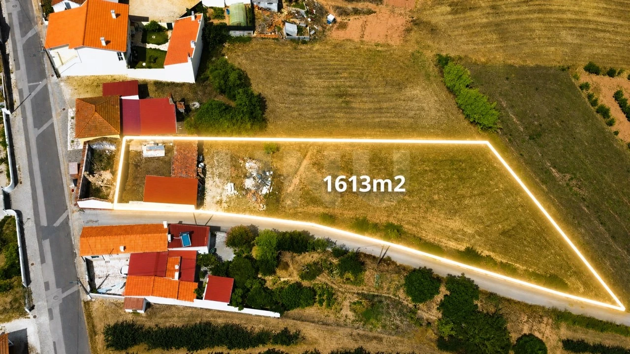 Terreno para Venda em Alvorninha Foto 10