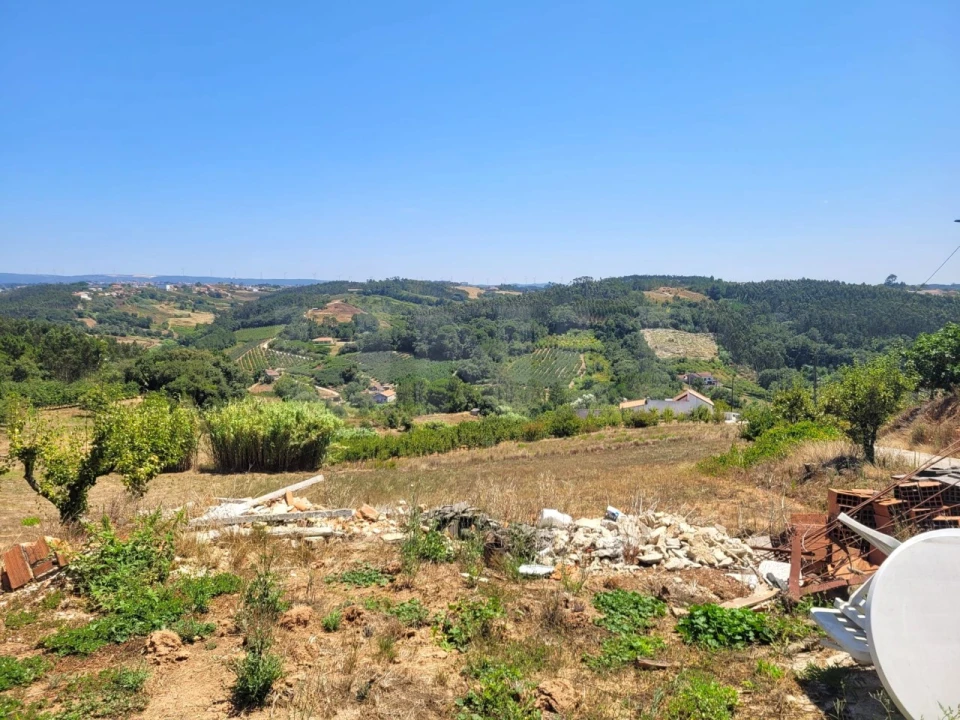 Terreno para Venda em Alvorninha Foto 9