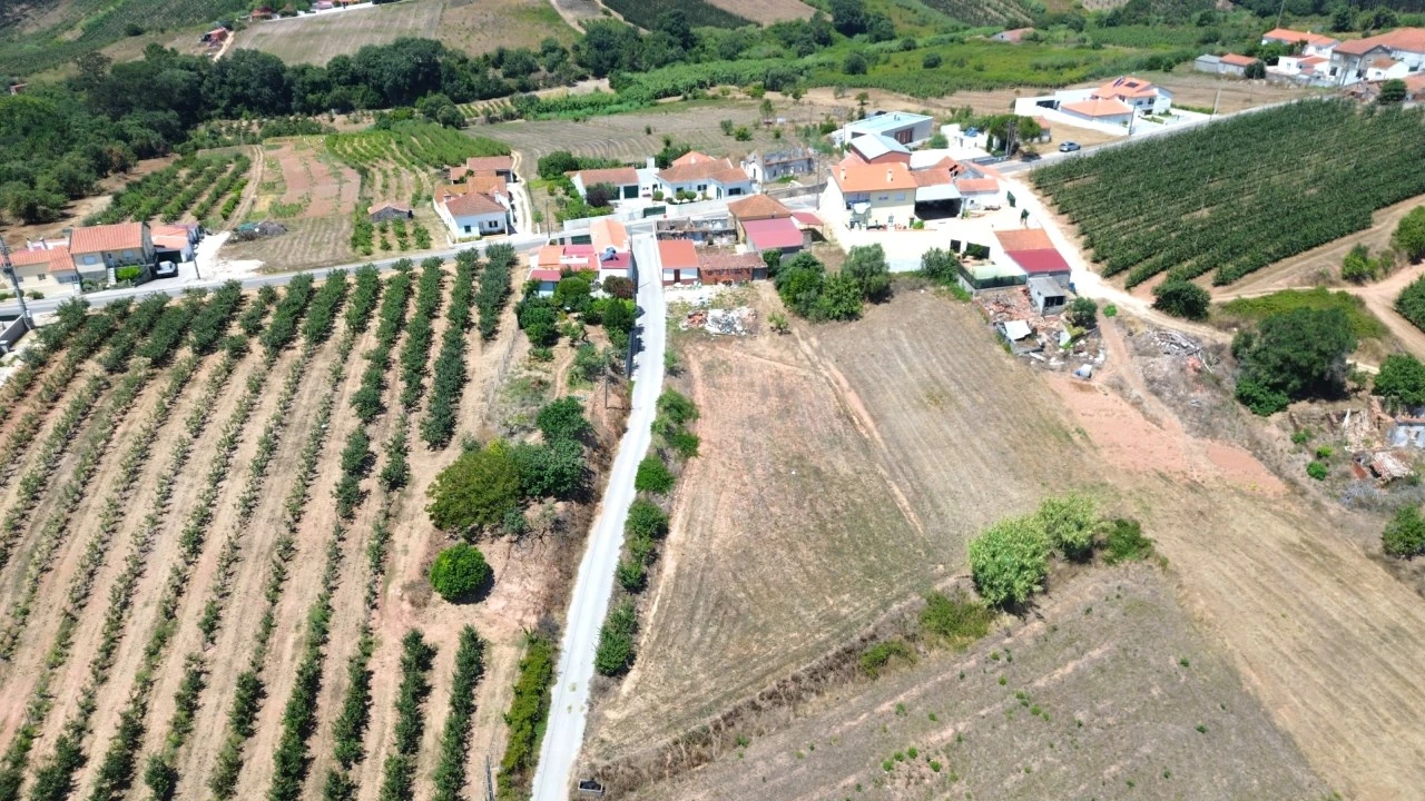 Terreno para Venda em Alvorninha Foto 15