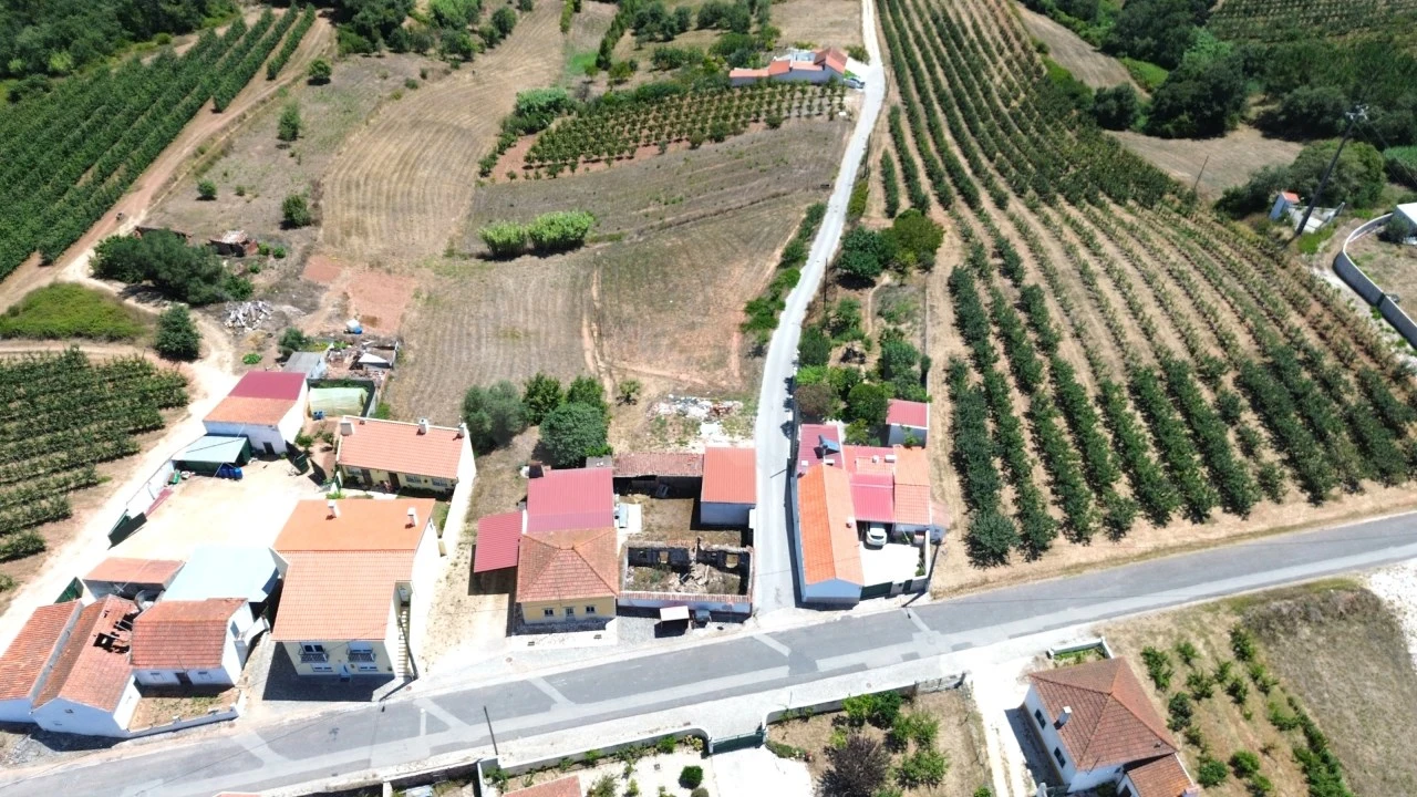 Terreno para Venda em Alvorninha Foto 18