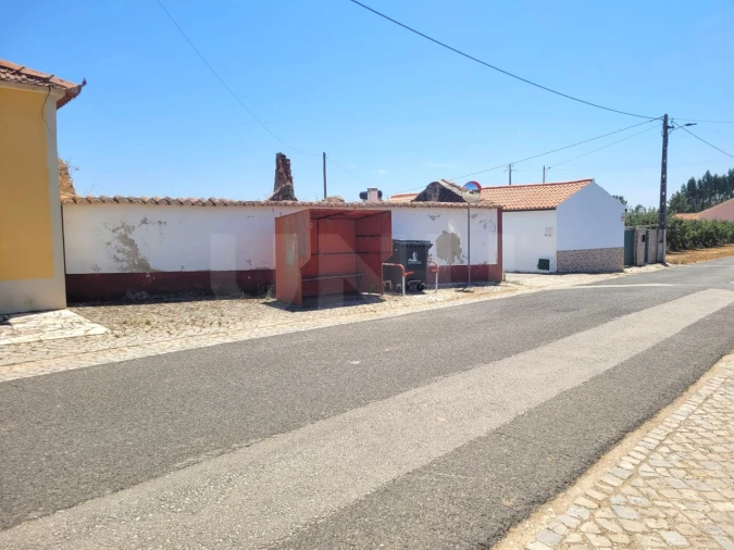Terreno para Venda em Alvorninha Foto 3