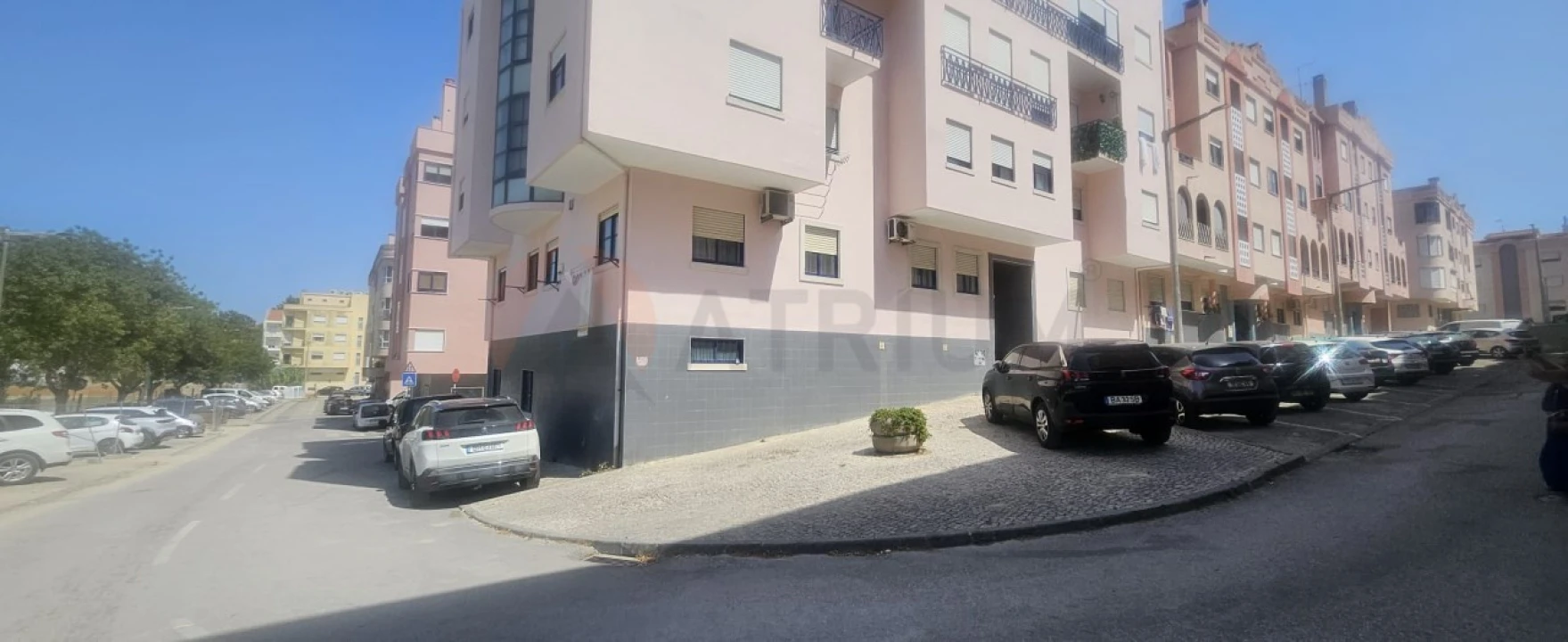 Apartamento T2 para Venda em Corroios Foto 17