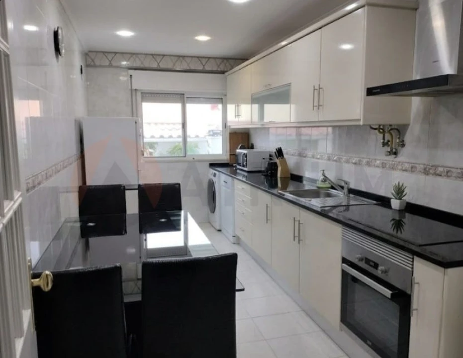 Apartamento T3 para Venda em Montijo e Afonsoeiro Foto 1