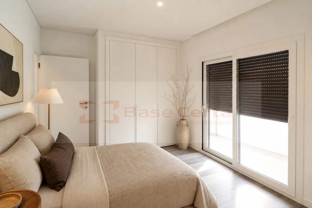 Apartamento T3 para Venda em Almada, Cova da Piedade, Pragal e Cacilhas Foto 4