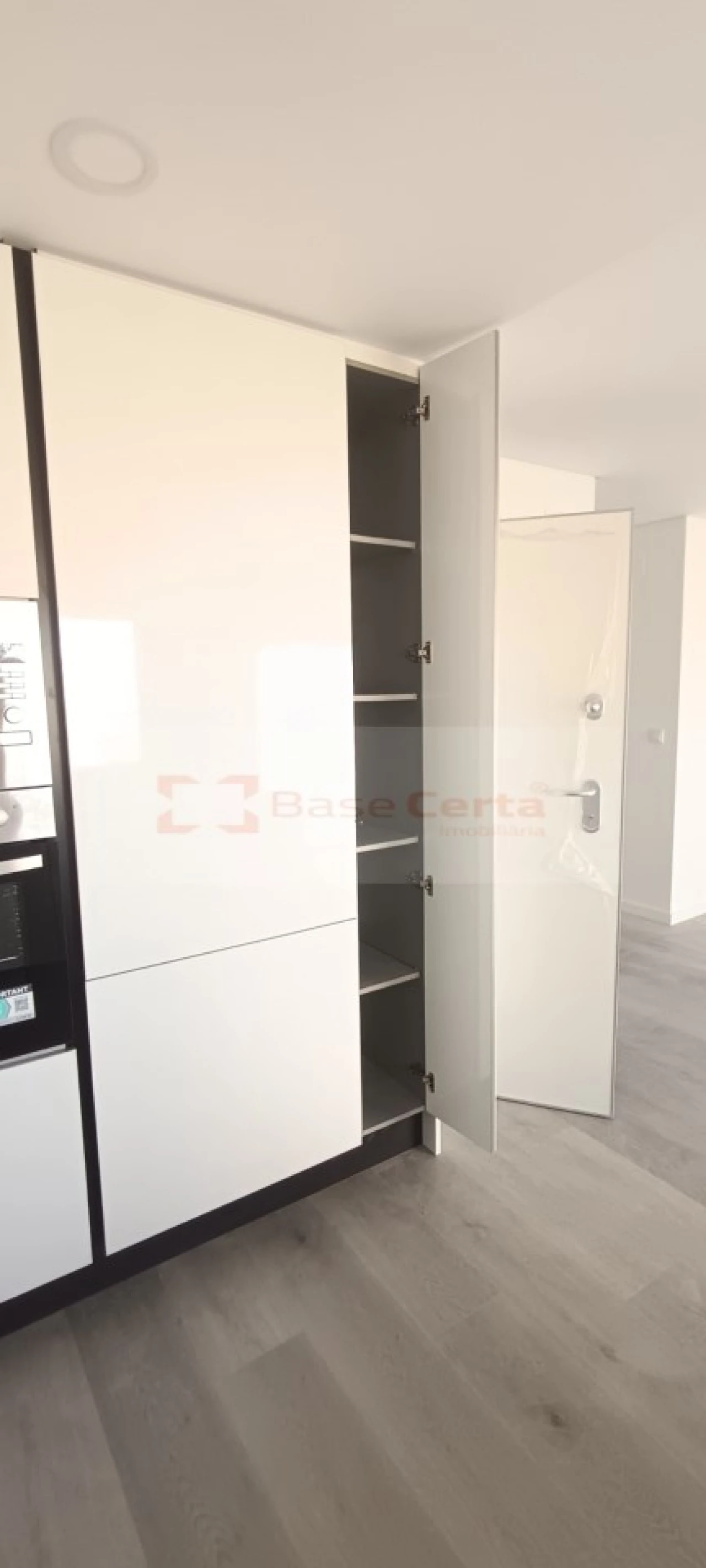 Apartamento T3 para Venda em Corroios Foto 11
