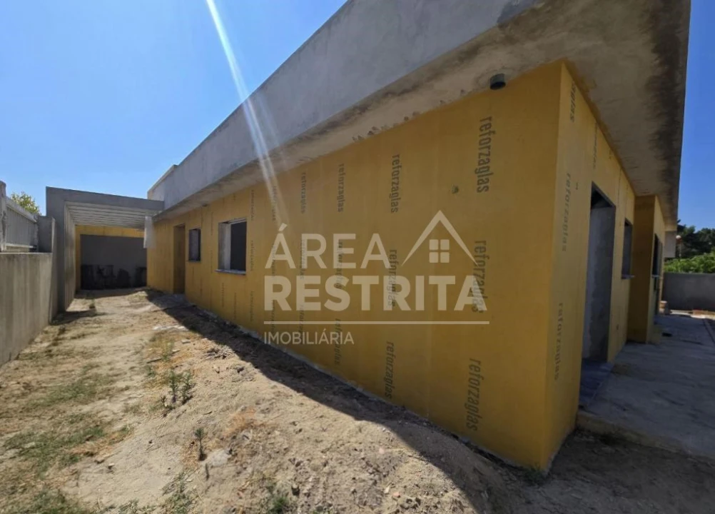 Moradia T5 para Venda em Azeitão (São Lourenço e São Simão) Foto 11