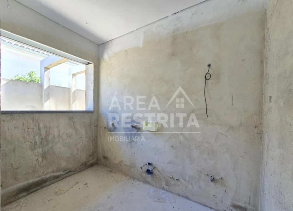 Moradia T5 para Venda em Azeitão (São Lourenço e São Simão) Foto 30