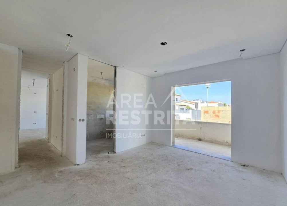 Moradia T5 para Venda em Azeitão (São Lourenço e São Simão) Foto 36