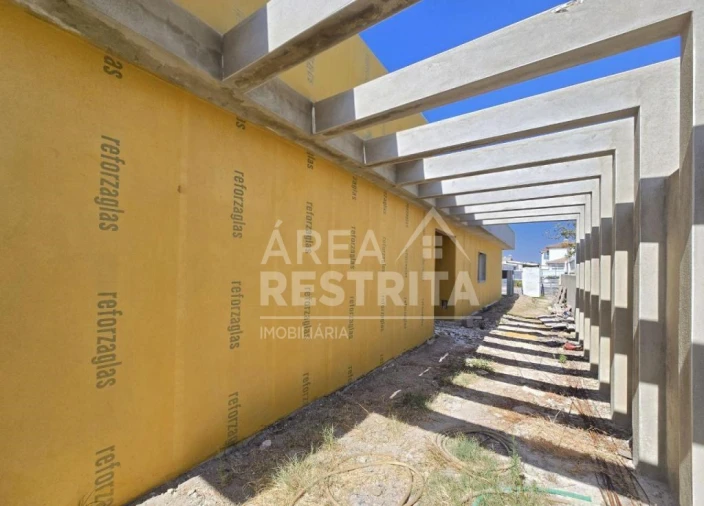 Moradia T5 para Venda em Azeitão (São Lourenço e São Simão) Foto 7