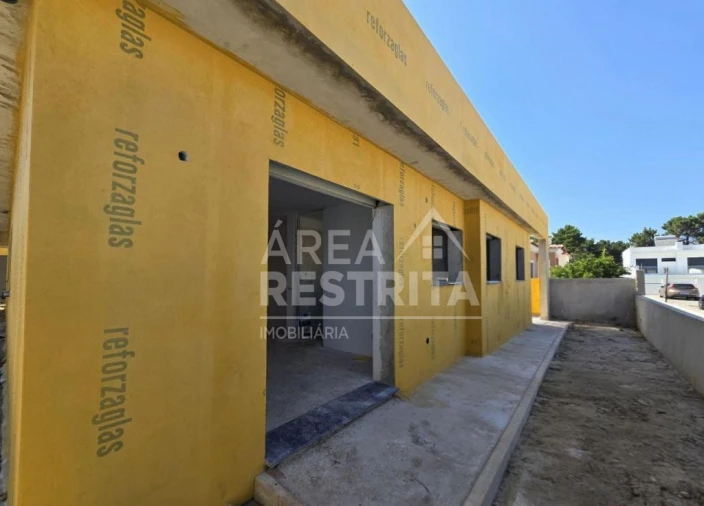 Moradia T5 para Venda em Azeitão (São Lourenço e São Simão) Foto 10