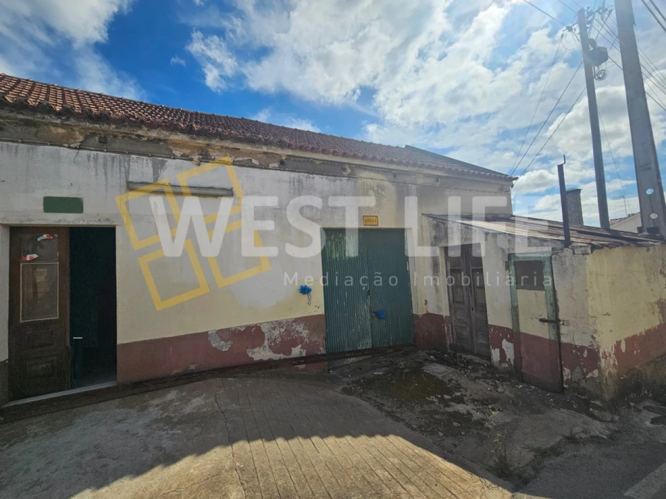Loja para Venda em Azueira e Sobral da Abelheira Foto 2