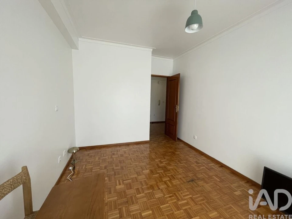Apartamento T1 para Arrendamento em São Martinho do Bispo e Ribeira de Frades Foto 4