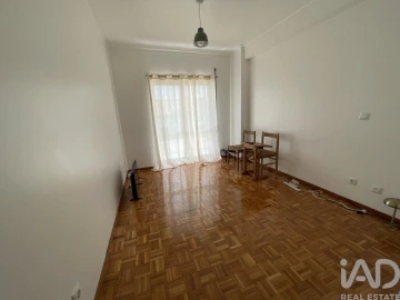 Apartamento T1 para Arrendamento em São Martinho do Bispo e Ribeira de Frades