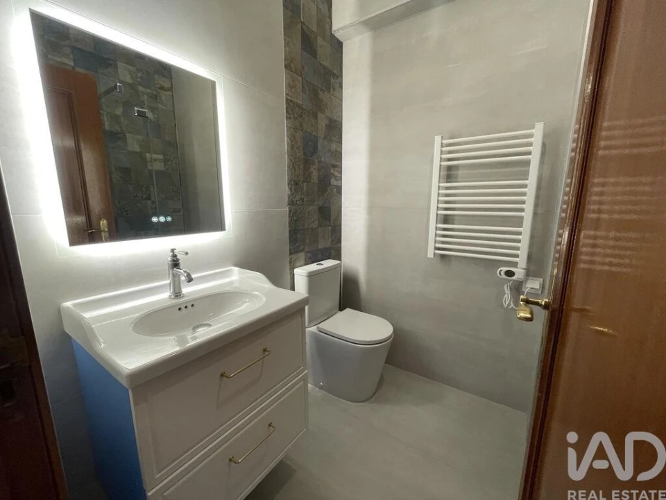 Apartamento T1 para Arrendamento em São Martinho do Bispo e Ribeira de Frades Foto 9