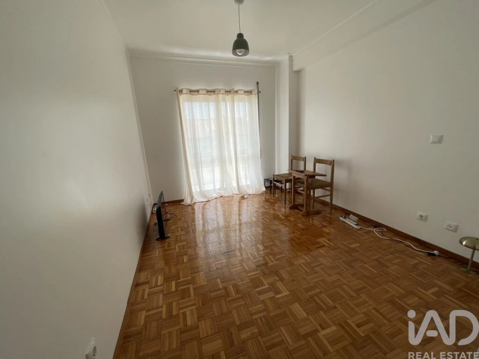 Apartamento T1 para Arrendamento em São Martinho do Bispo e Ribeira de Frades Foto 3