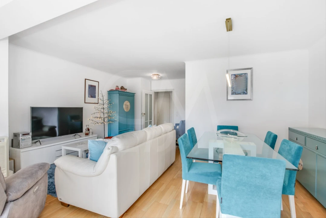 Apartamento T3 para Venda em Lumiar Foto 3