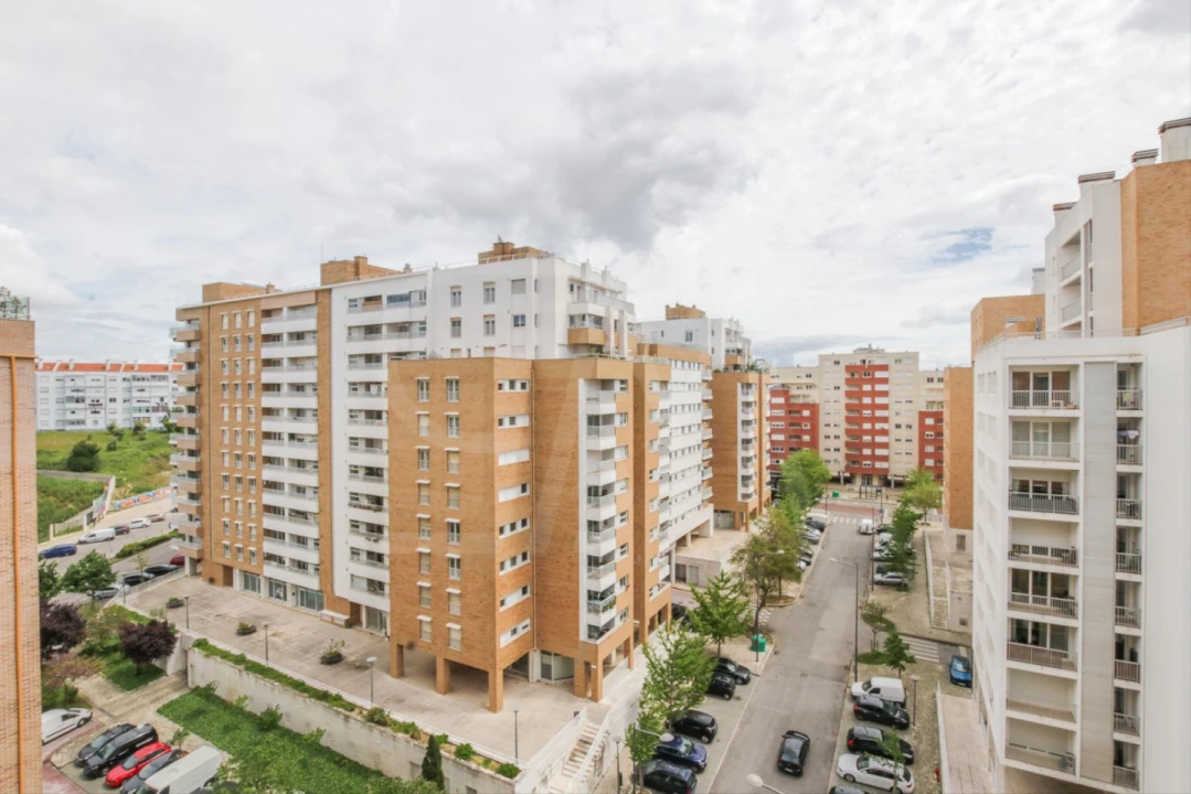 Apartamento T3 para Venda em Lumiar Foto 24