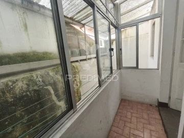 Moradia T5 para Venda em Requeixo, Nossa Senhora de Fátima e Nariz