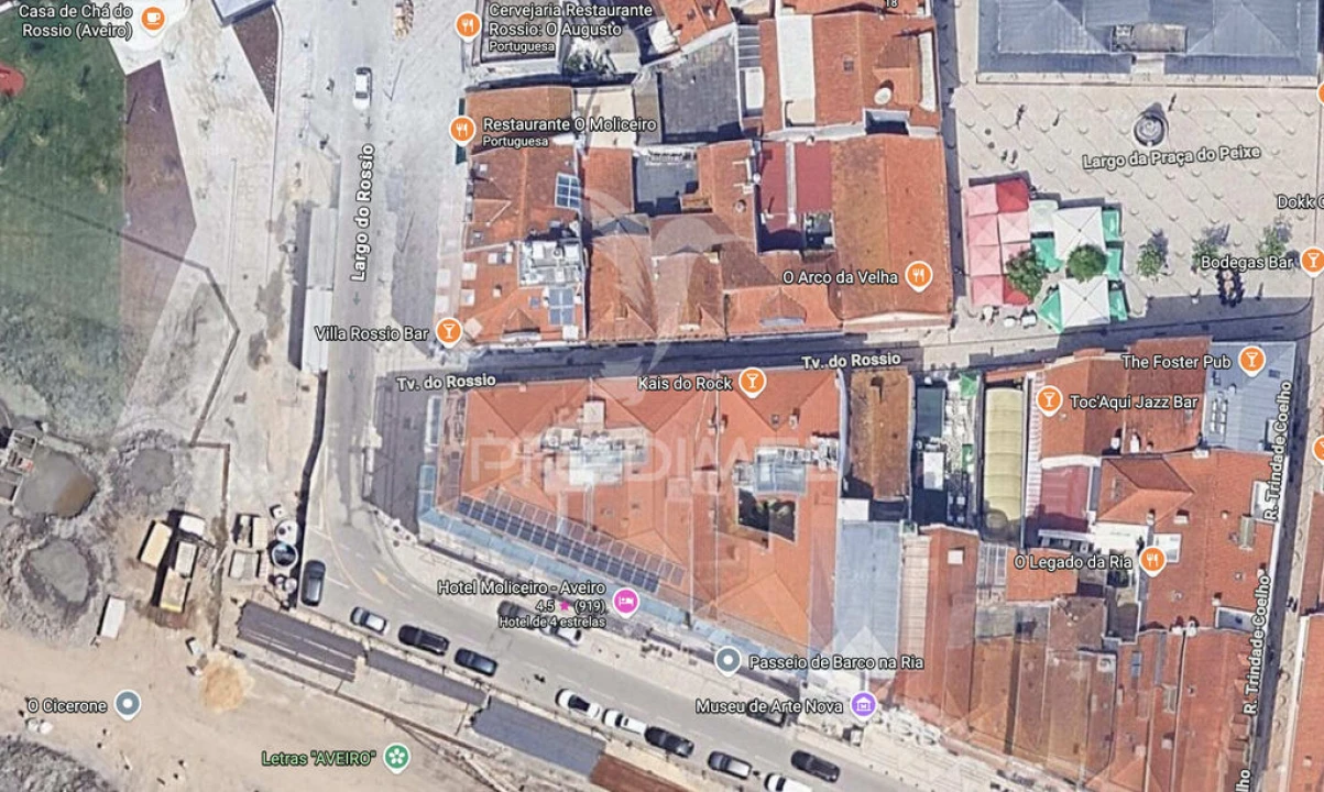 Moradia T5 para Venda em Requeixo, Nossa Senhora de Fátima e Nariz Foto 4
