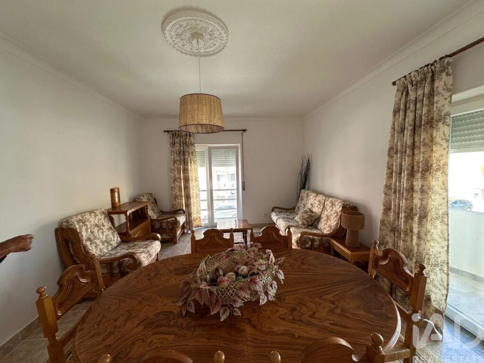 Apartamento T1 para Venda em Peniche Foto 3