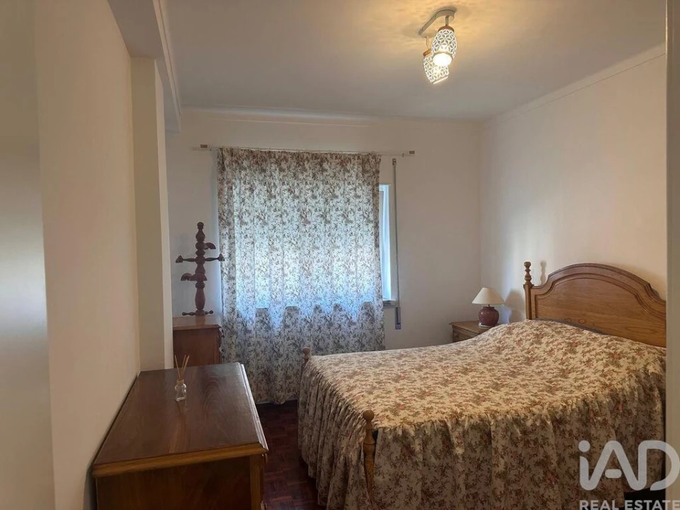 Apartamento T1 para Venda em Peniche Foto 6