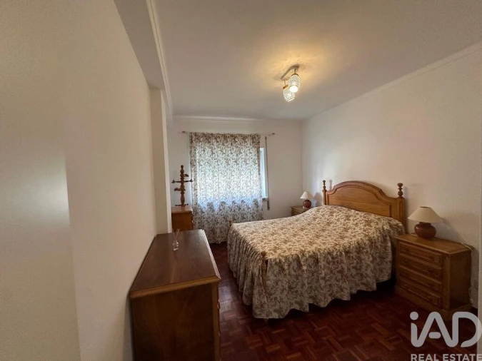Apartamento T1 para Venda em Peniche Foto 13