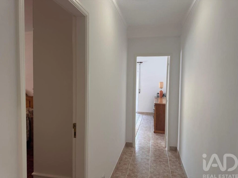 Apartamento T1 para Venda em Peniche Foto 16