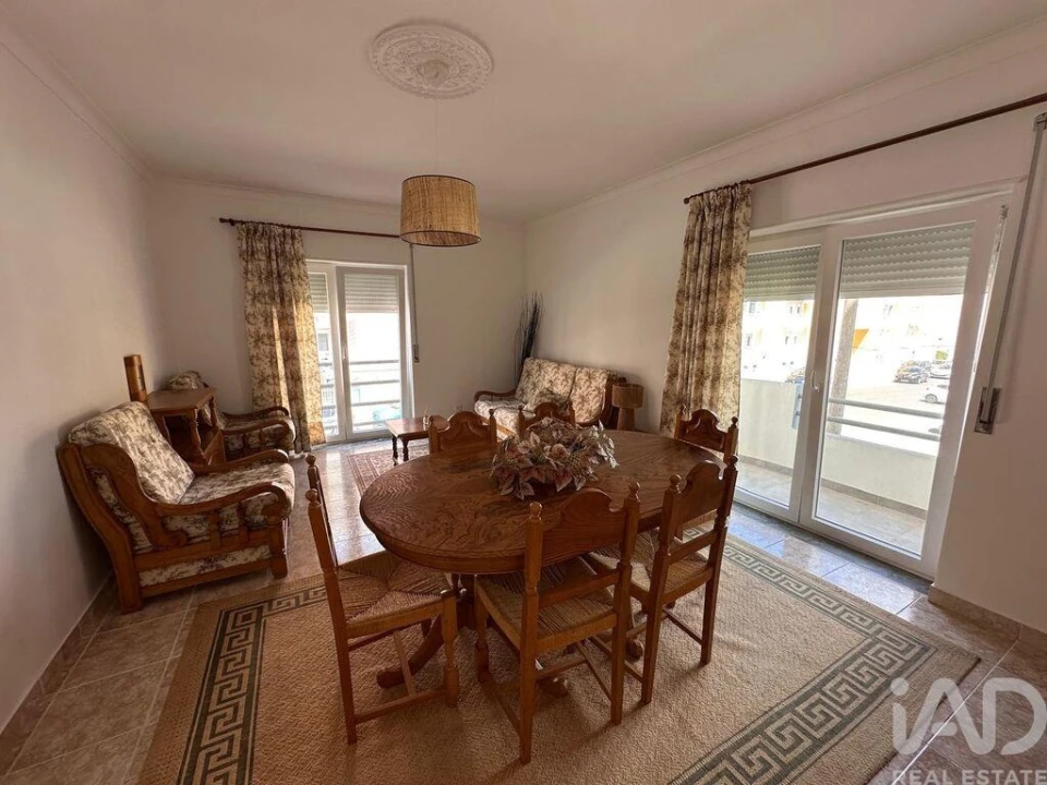 Apartamento T1 para Venda em Peniche Foto 5
