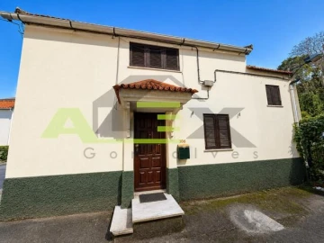 Moradia T2 para Venda em Campolide