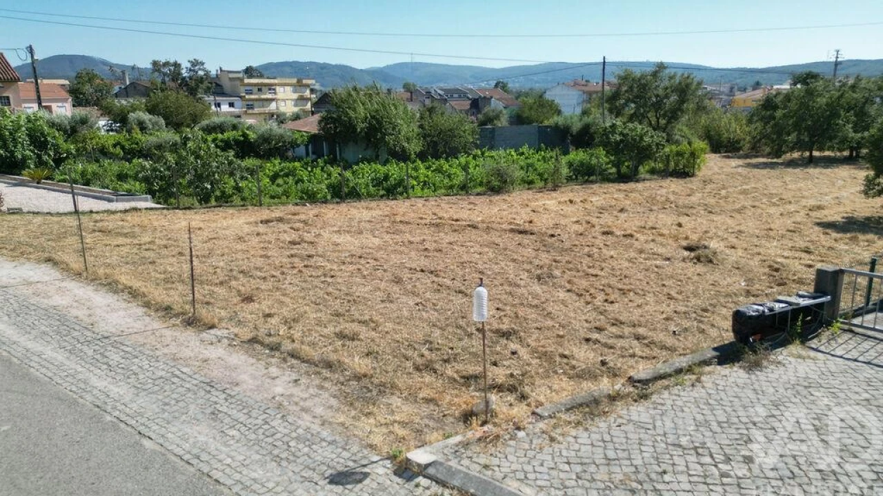 Terreno para Venda em Avelar Foto 4