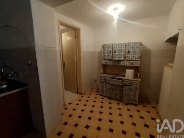 Moradia T2 para Venda em Borba (São Bartolomeu)