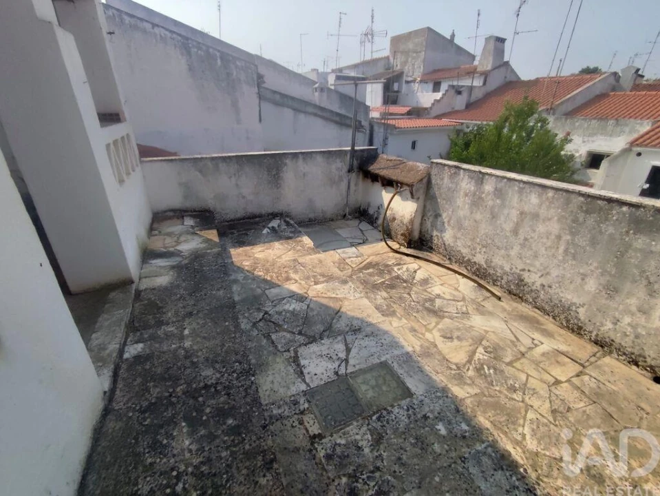 Moradia T2 para Venda em Borba (São Bartolomeu) Foto 24