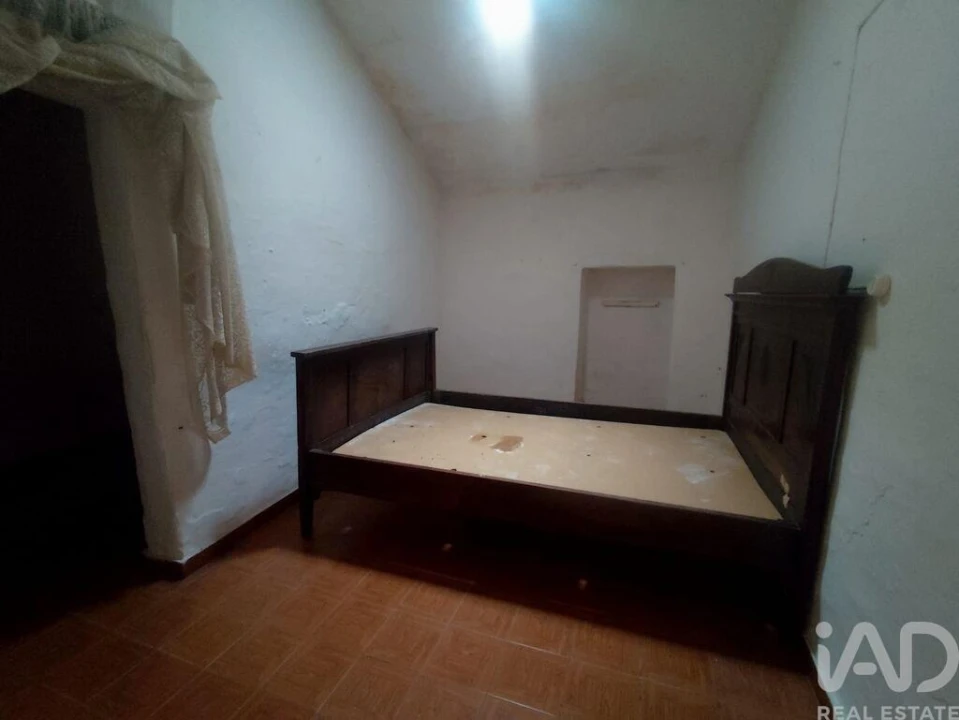 Moradia T2 para Venda em Borba (São Bartolomeu) Foto 18